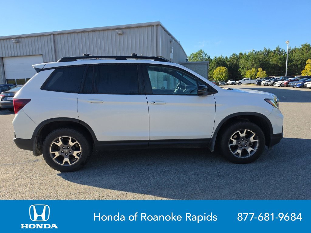 Used 2023 Honda Passport TrailSport image 6