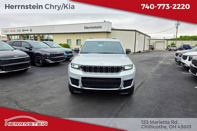 New 2026 Jeep Grand Cherokee L Laredo AWD/4WD image 2