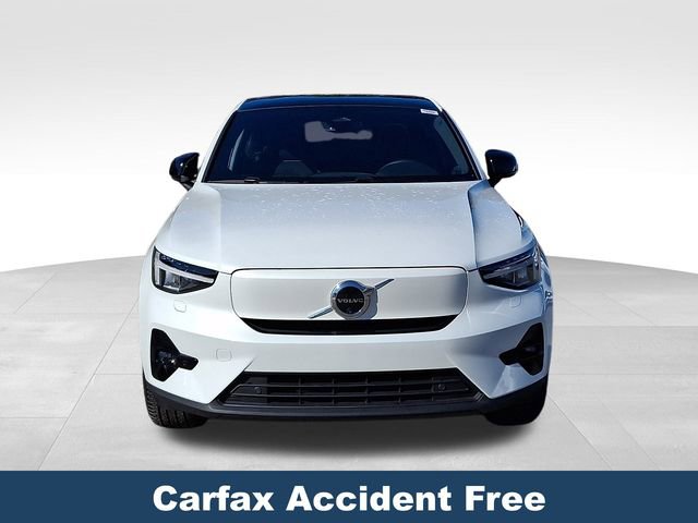 Used 2023 Volvo C40 P8 Recharge Plus w/ Climate Package image 2