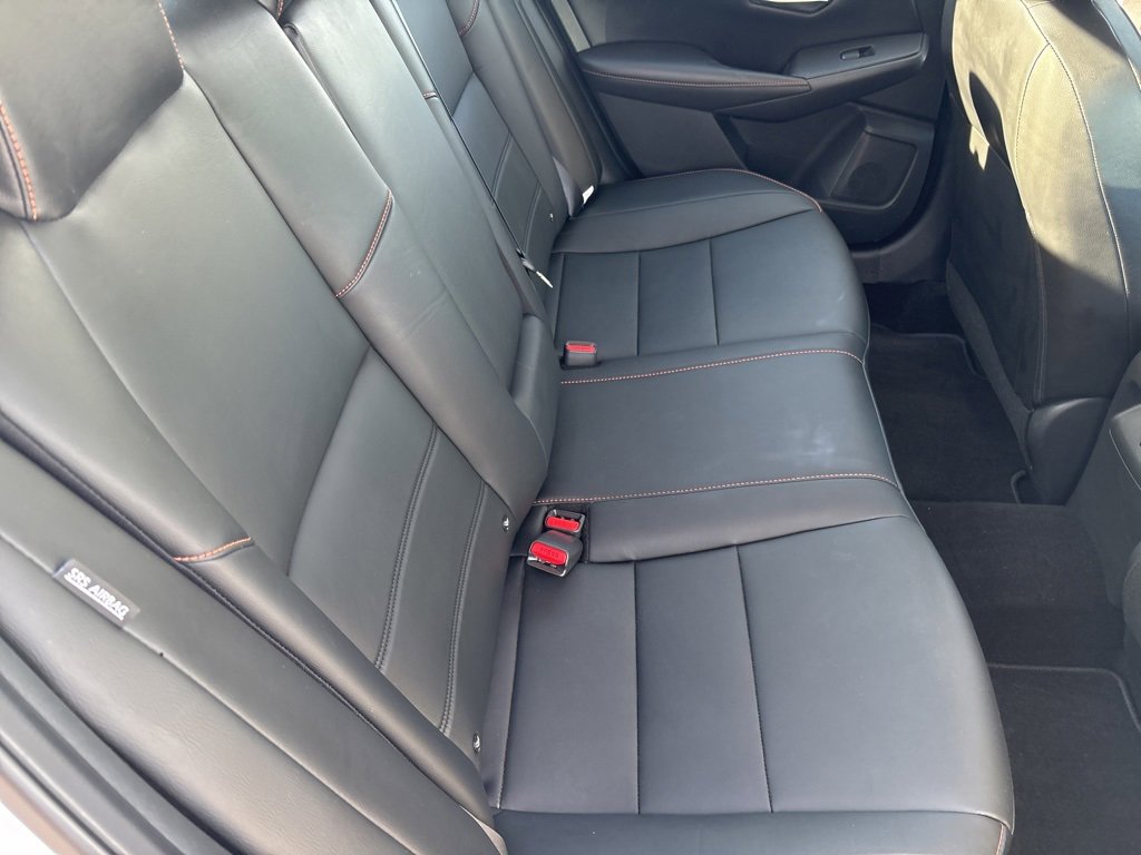 Used 2021 Nissan Sentra SR w/ SR Premium Package image 44