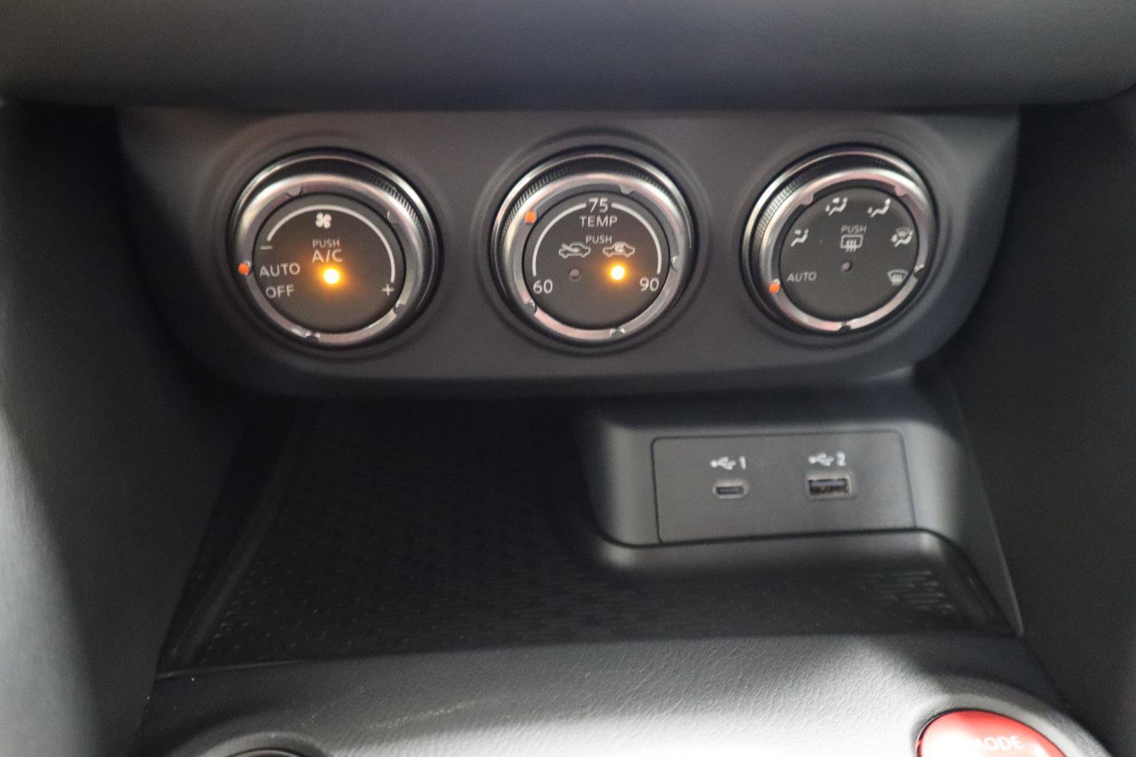 New 2025 Nissan Z NISMO w/ Floor Mat Package image 27