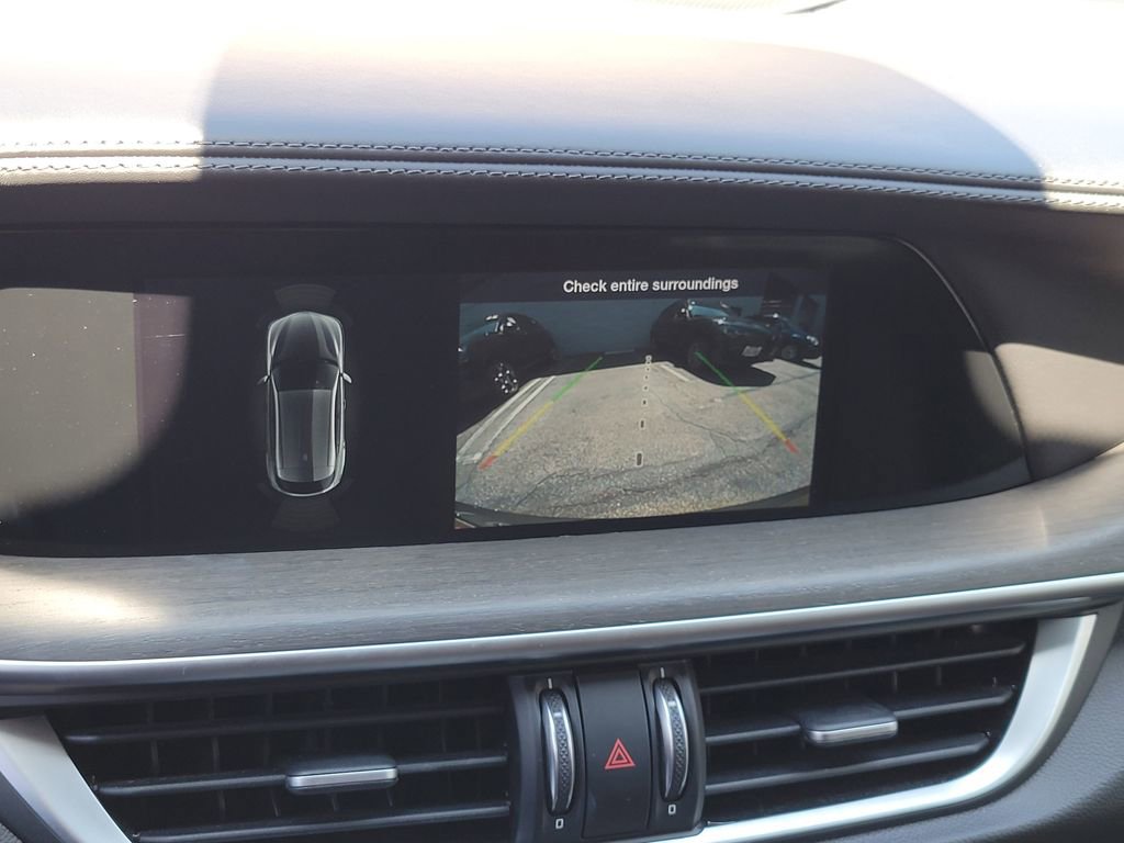 Used 2022 Alfa Romeo Stelvio Ti AWD/4WD image 10