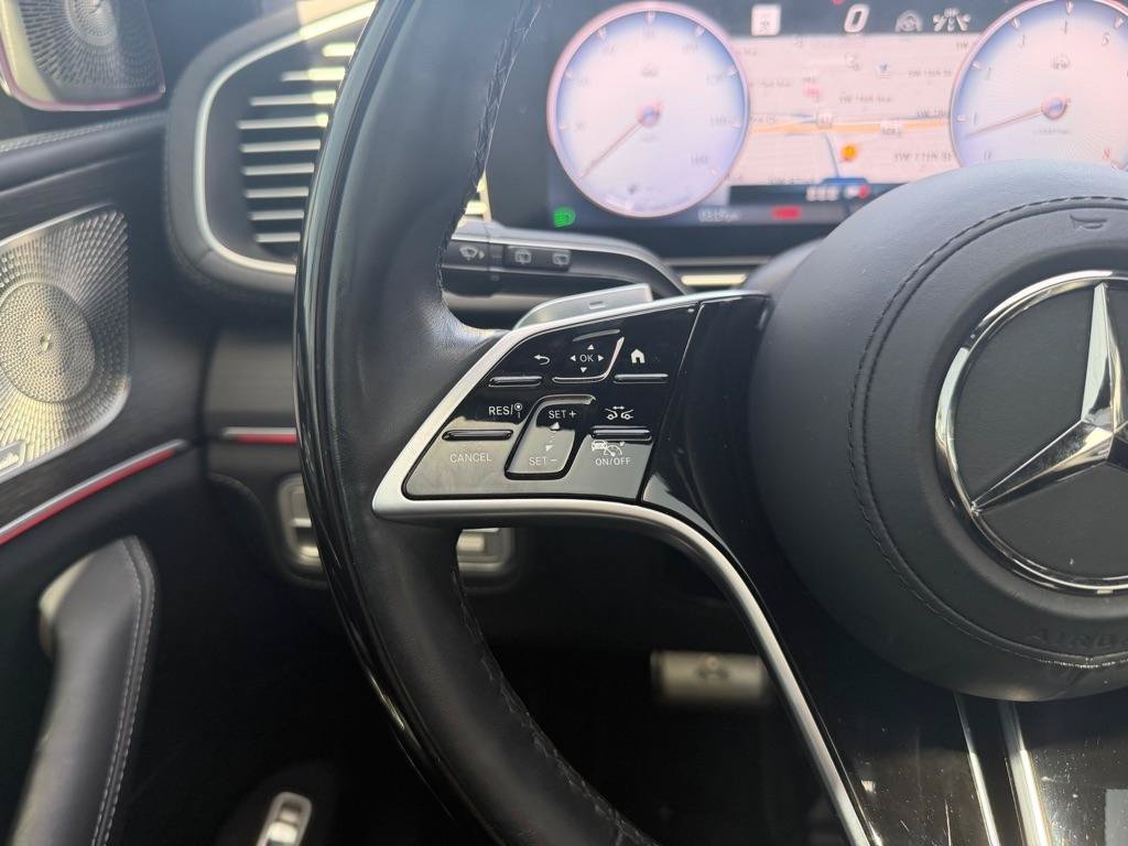 Used 2024 Mercedes-Benz Maybach GLS 600 4MATIC image 30