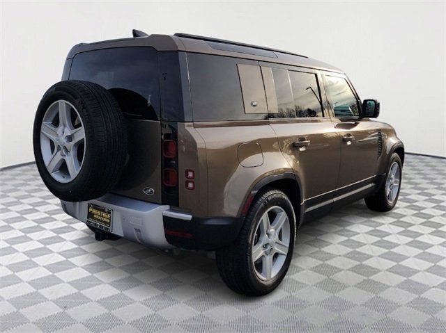 Used 2020 Land Rover Defender 110 SE image 7