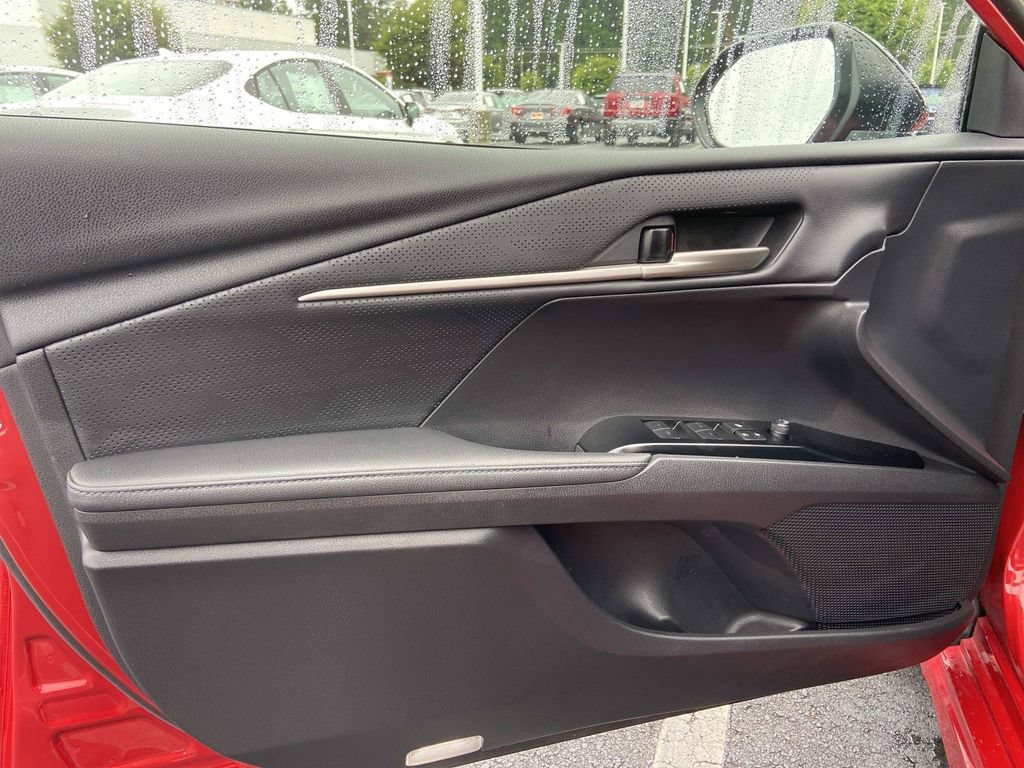 Used 2025 Toyota Camry XSE FWD image 22