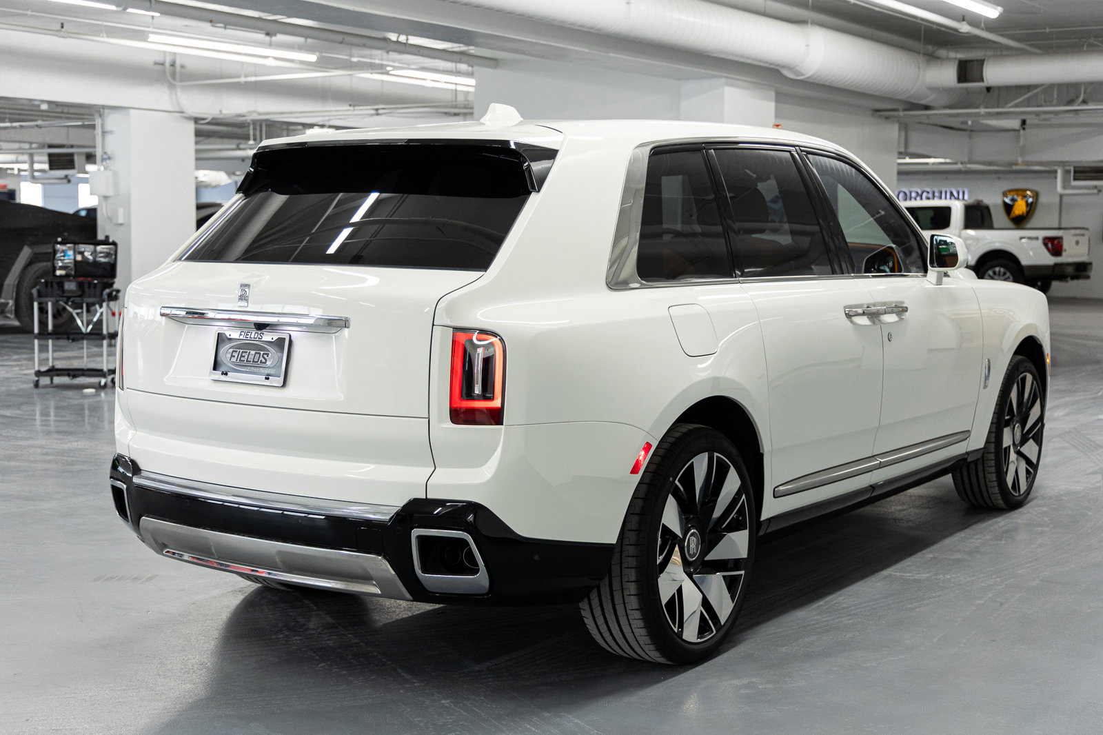 New 2026 Rolls-Royce Cullinan image 5