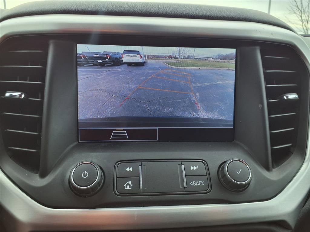 Certified 2022 GMC Acadia SLE w/ Driver Convenience Package image 6