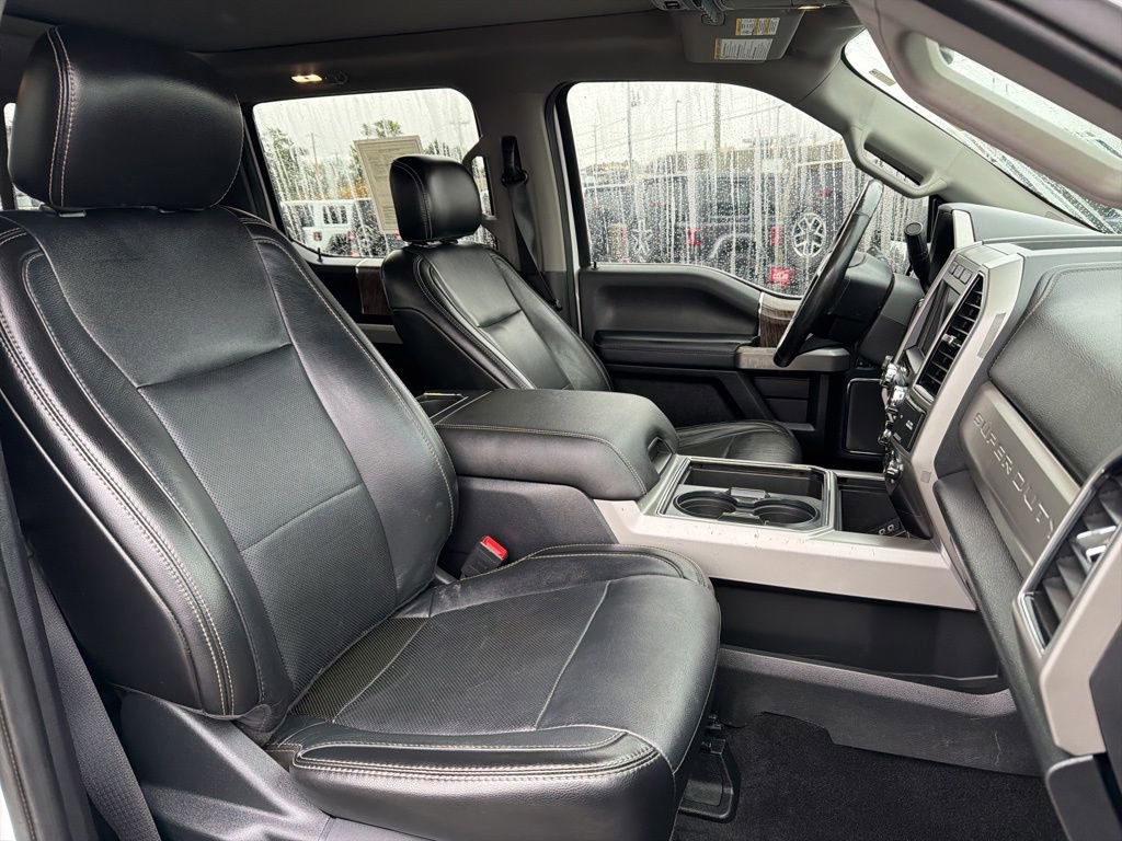 Used 2019 Ford F350 Lariat w/ Lariat Ultimate Package image 31