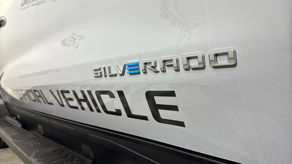Certified 2025 Chevrolet Silverado EV LT image 39