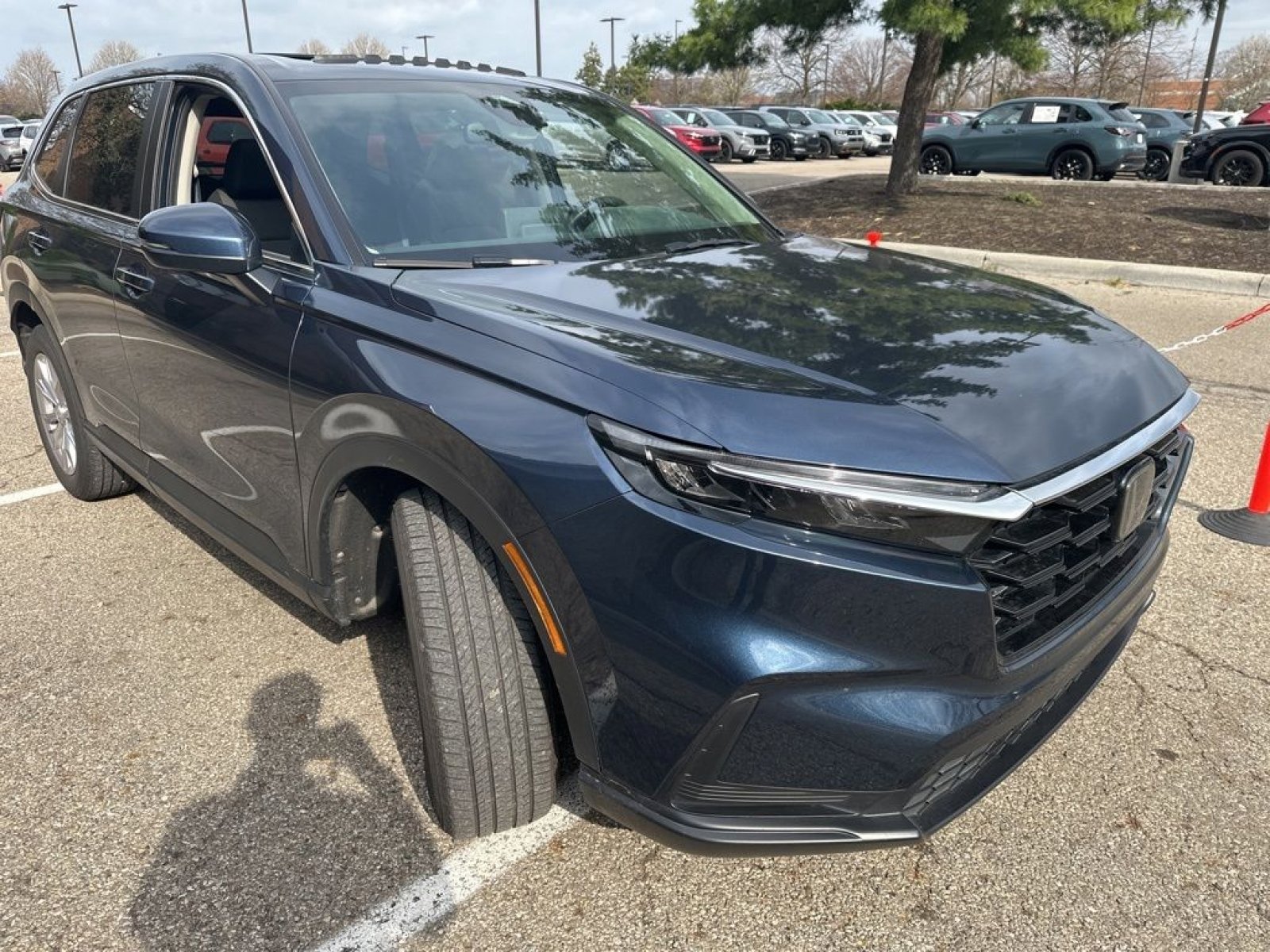 Certified 2023 Honda CR-V EX image 5