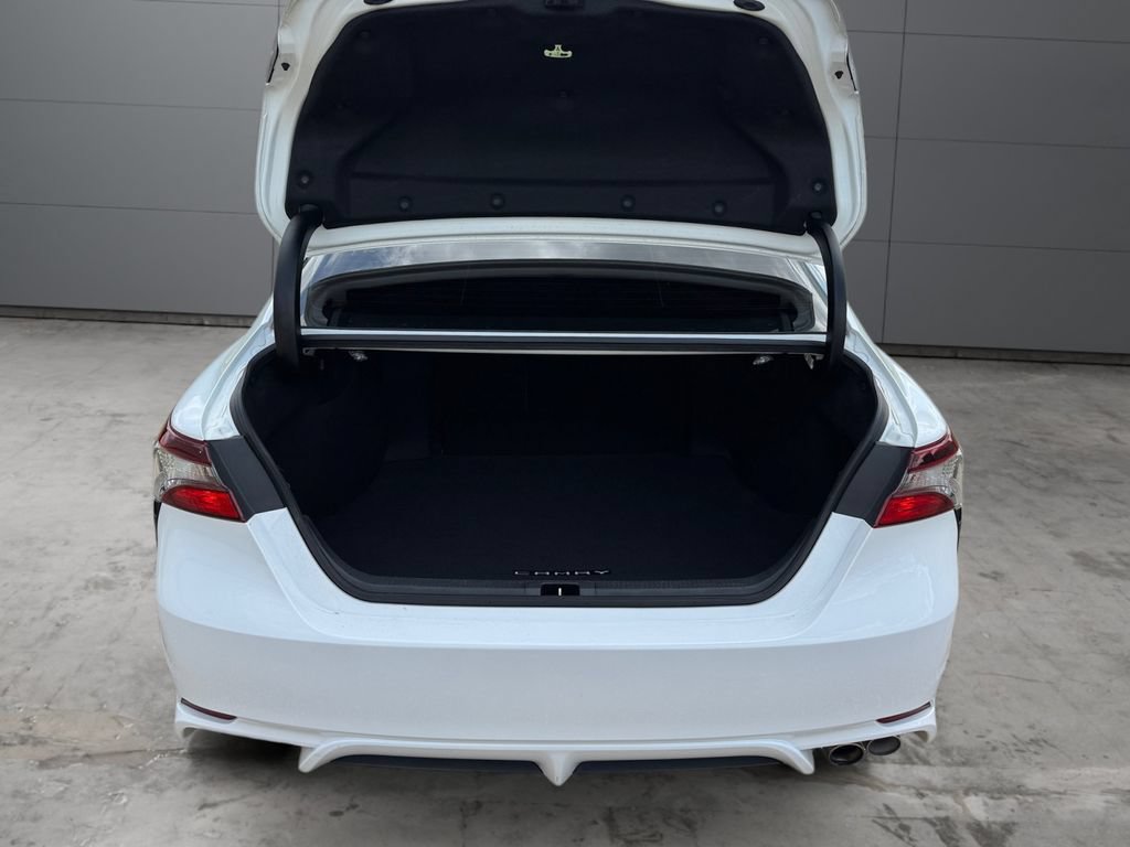 Certified 2022 Toyota Camry SE w/ Carpet Mat Package (TMS) FWD image 19