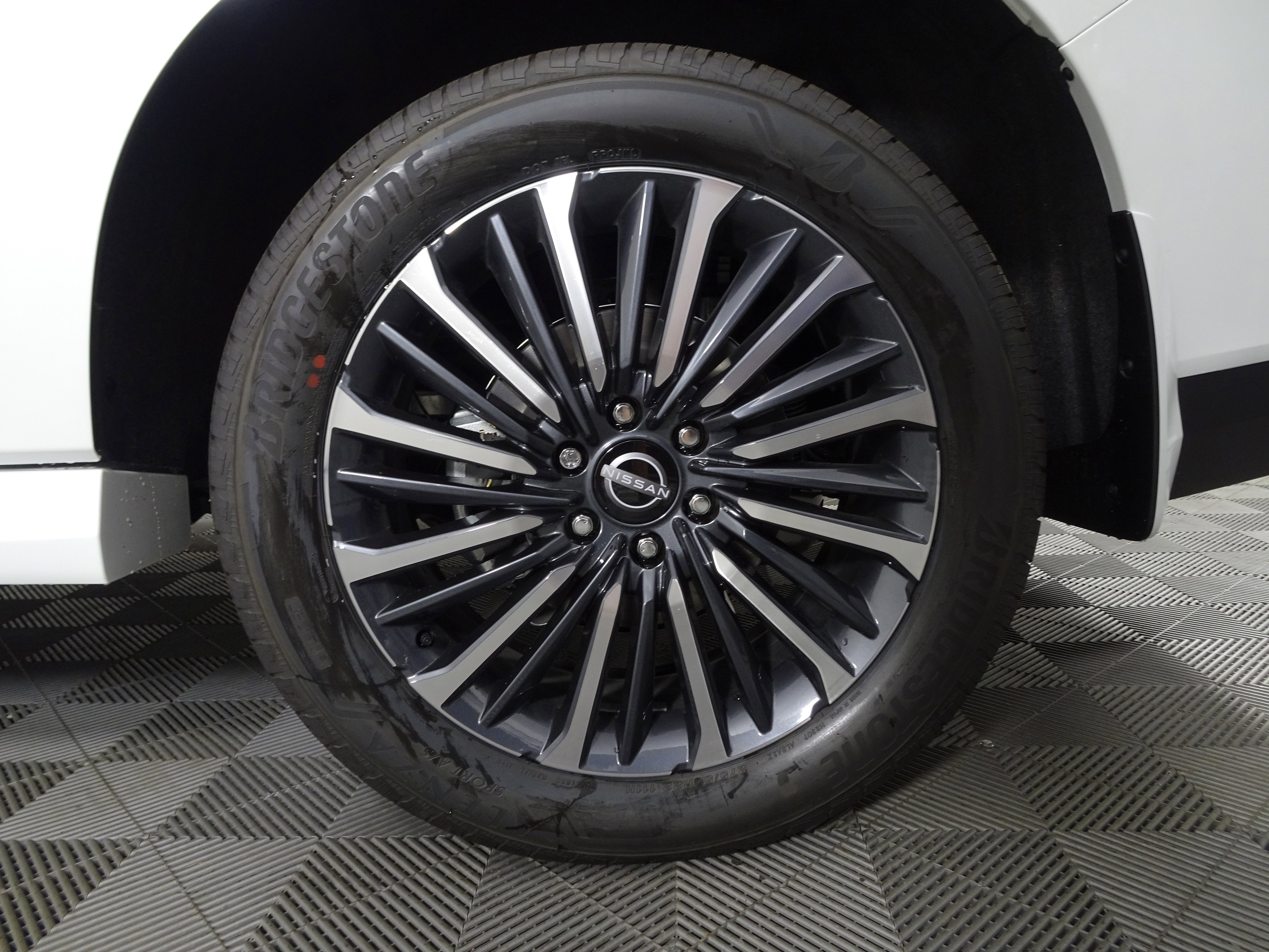 New 2026 Nissan Armada Platinum Reserve image 13