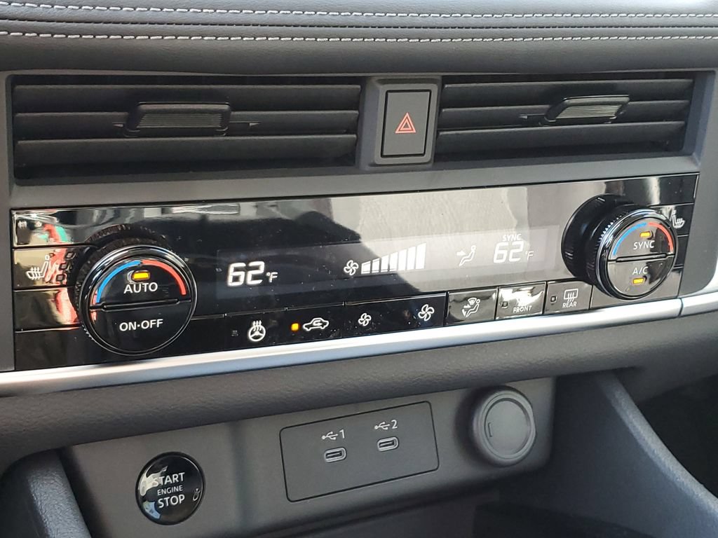 New 2026 Nissan Rogue SV w/ Cold Weather Package FWD image 31