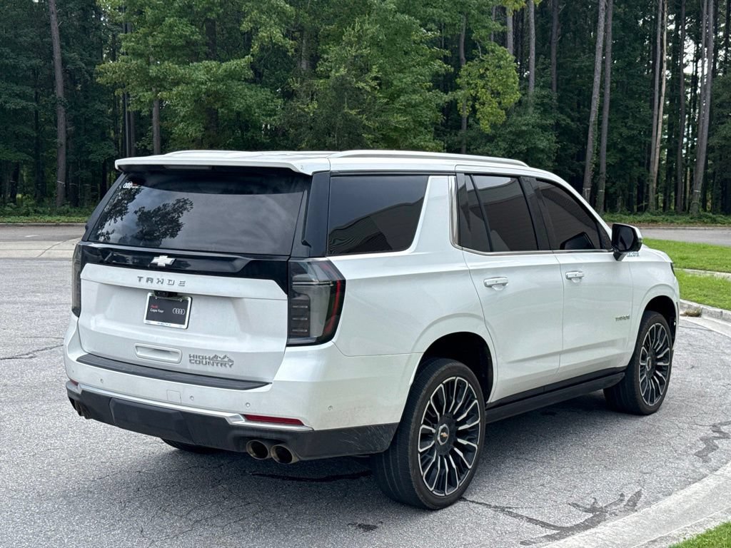Used 2025 Chevrolet Tahoe High Country AWD/4WD image 5