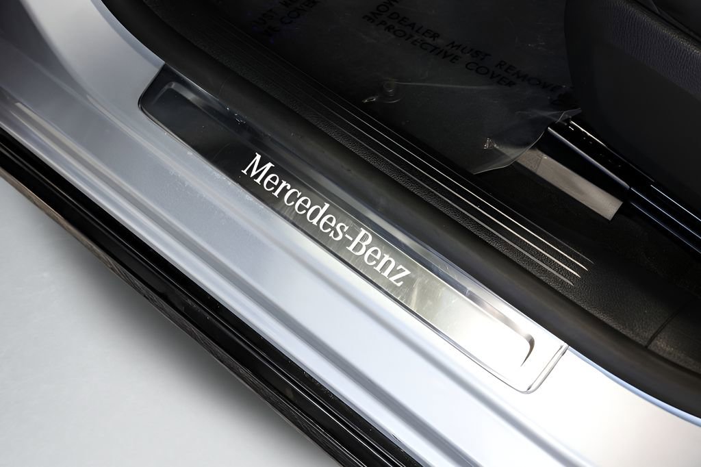 Used 2023 Mercedes-Benz EQS 450+ 4MATIC Sedan image 46