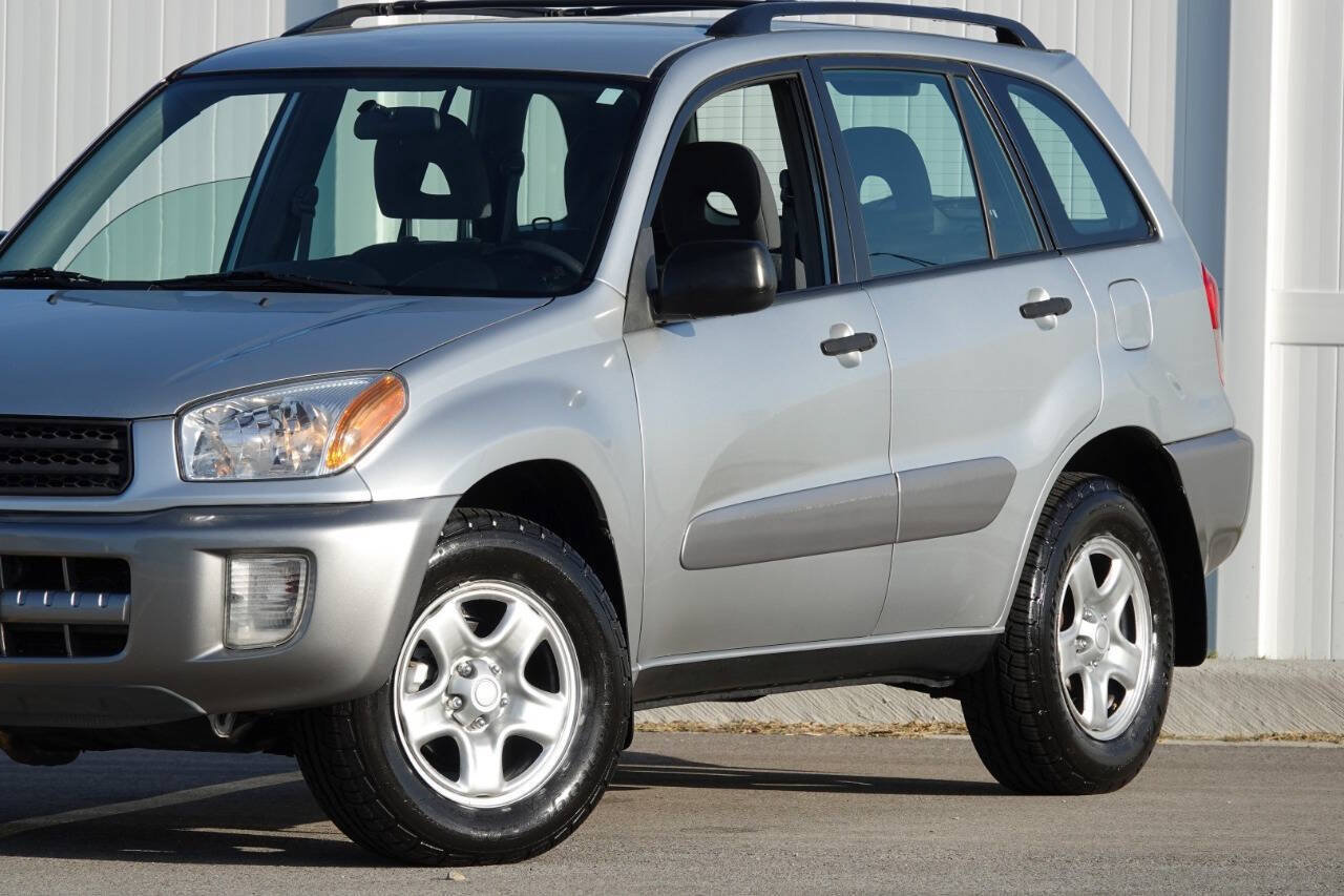 Used 2003 Toyota RAV4 4WD image 3