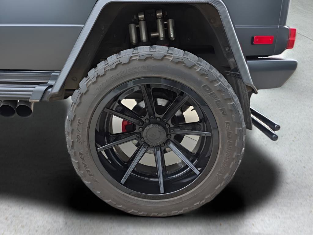 Used 2017 Mercedes-Benz G 550 Squared image 15