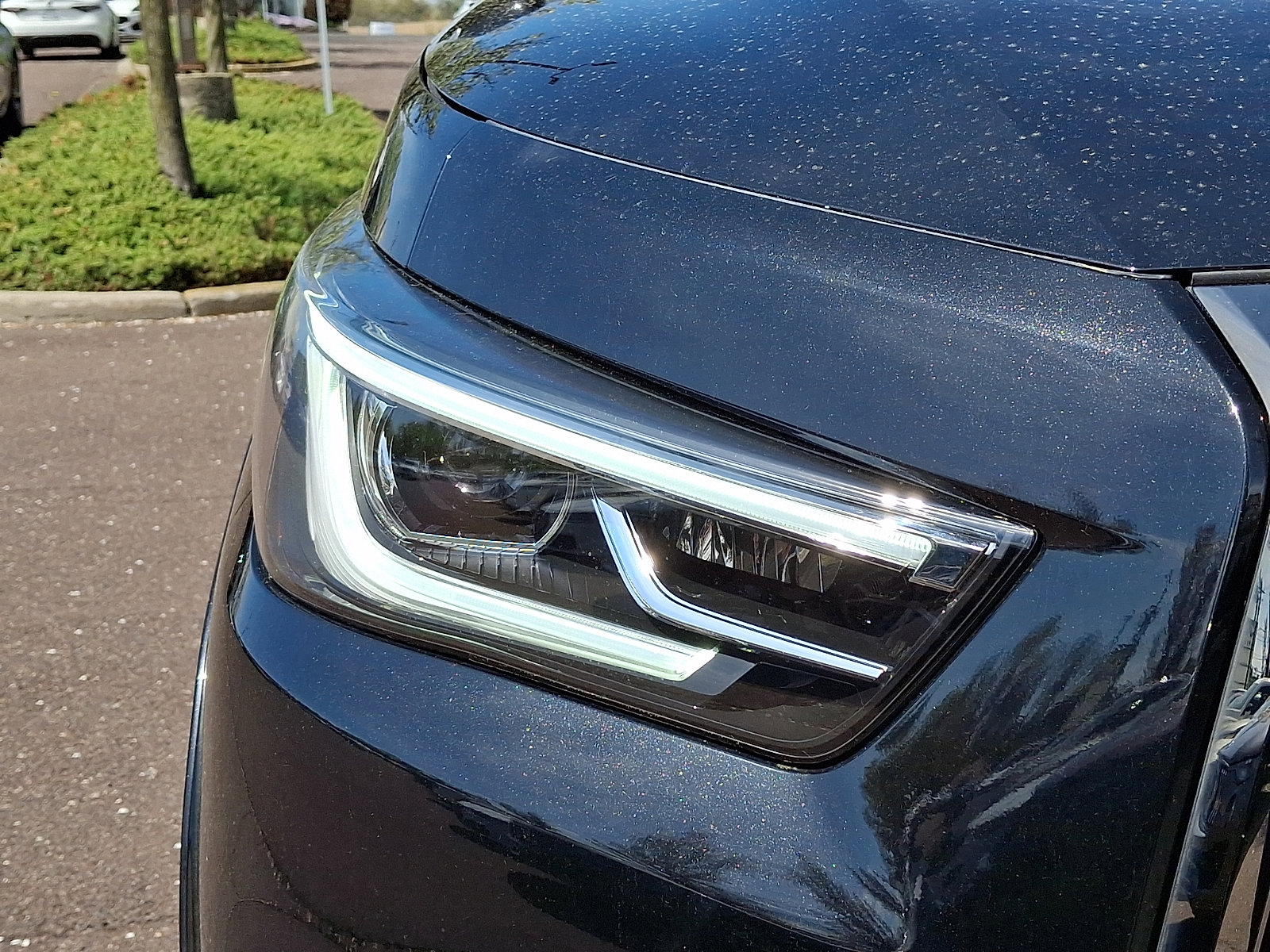 Certified 2024 INFINITI QX80 Sensory image 9