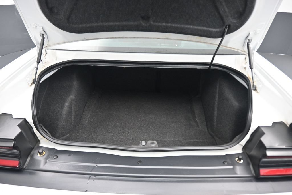 Used 2019 Dodge Challenger GT w/ Plus Package RWD image 39