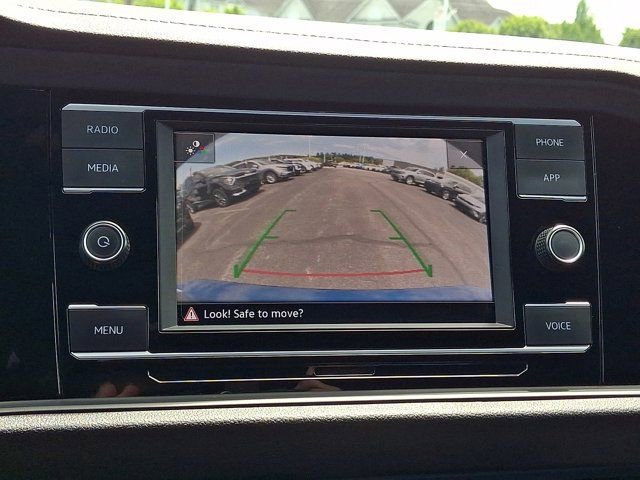 Used 2023 Volkswagen Jetta Sport FWD image 22