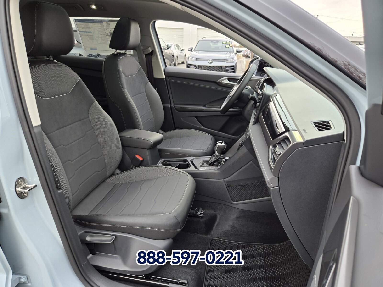 New 2026 Volkswagen Taos SE image 14