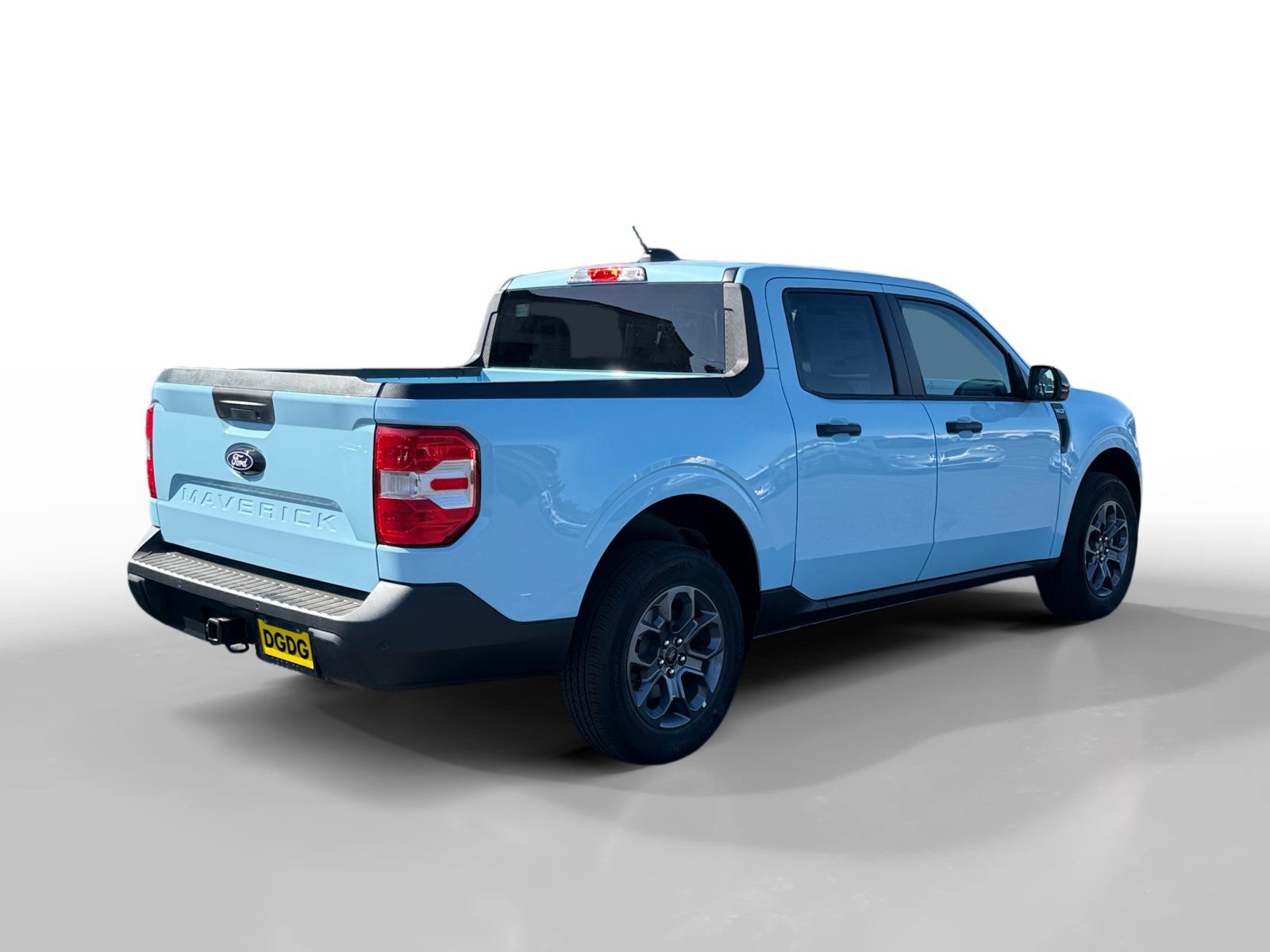 New 2026 Ford Maverick XLT w/ XLT Luxury Package FWD image 5