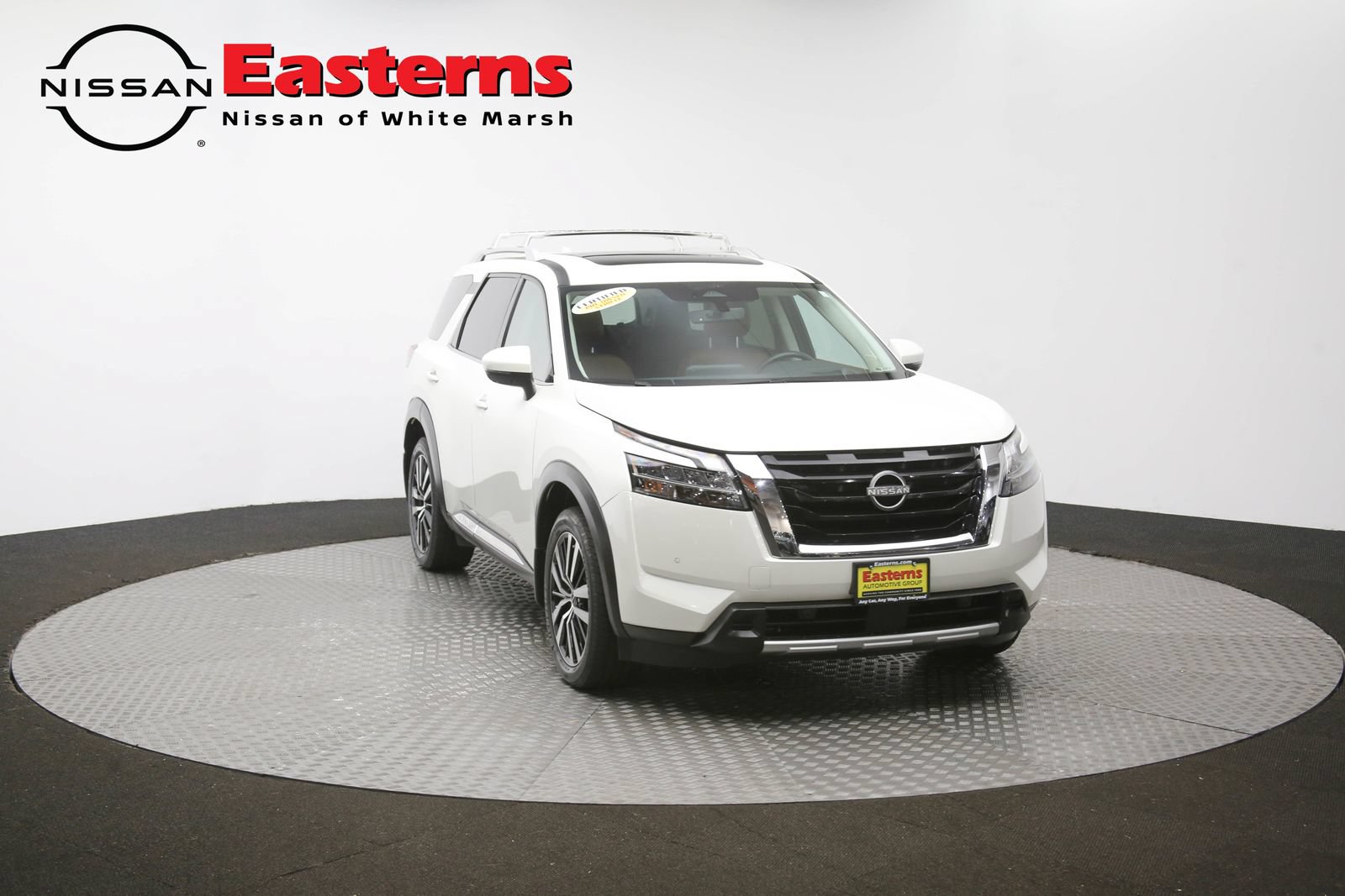 Used 2023 Nissan Pathfinder Platinum AWD/4WD image 54