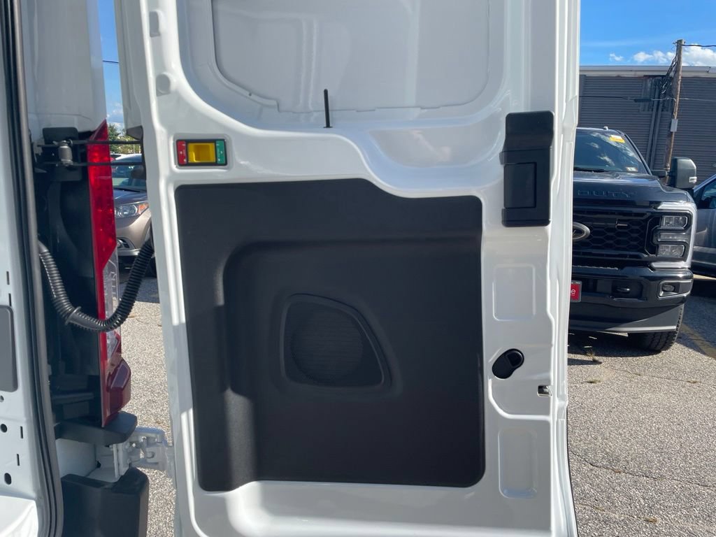 New 2026 Ford Transit 250 148 High Roof Extended RWD image 17