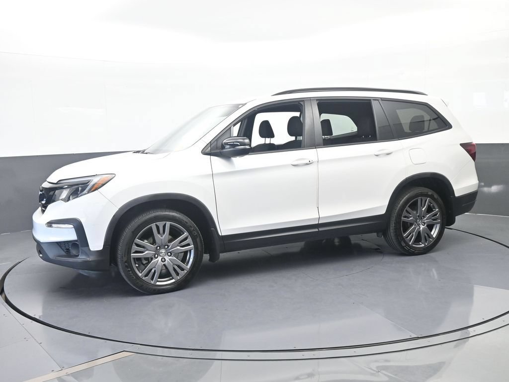 Used 2022 Honda Pilot Sport image 2