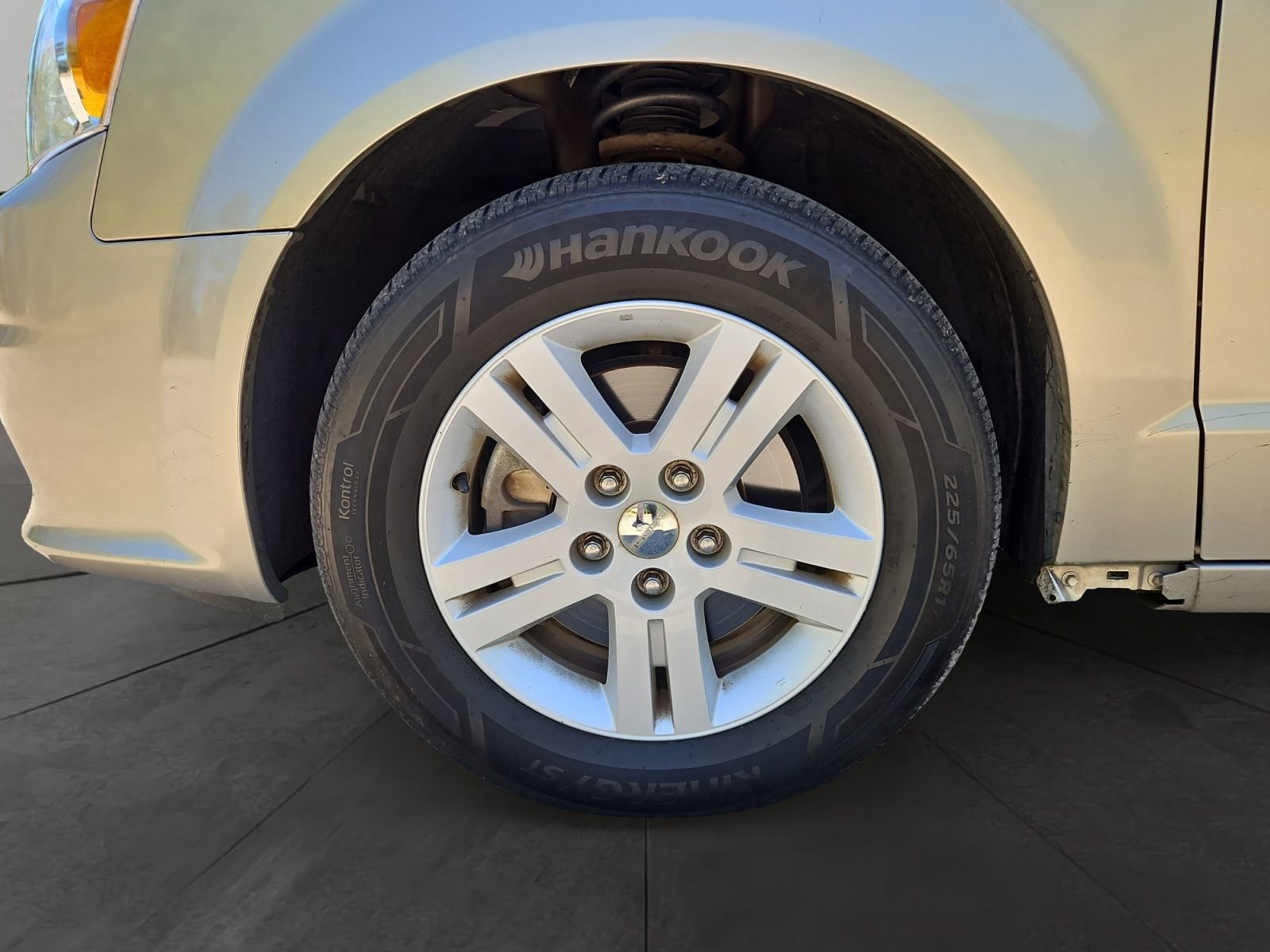 Used 2013 Dodge Grand Caravan Crew w/ Safety Sphere Group FWD image 14