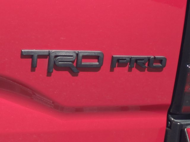 Used 2017 Toyota Tacoma TRD Pro AWD/4WD image 10