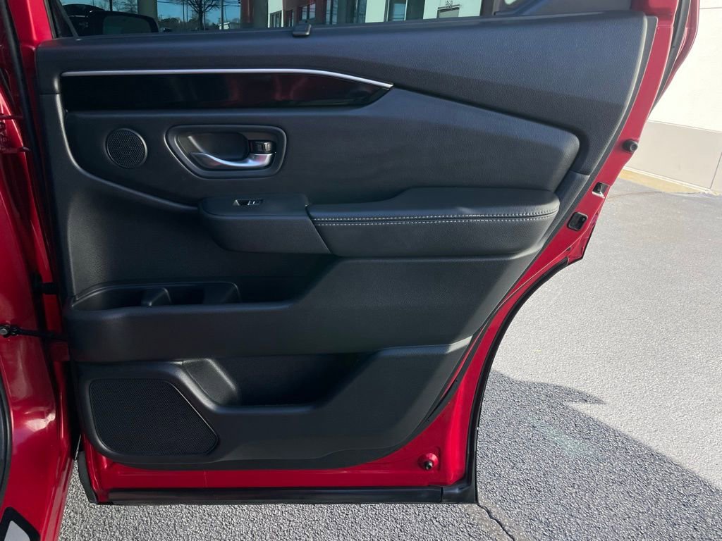 Certified 2025 Honda Pilot EX-L image 35