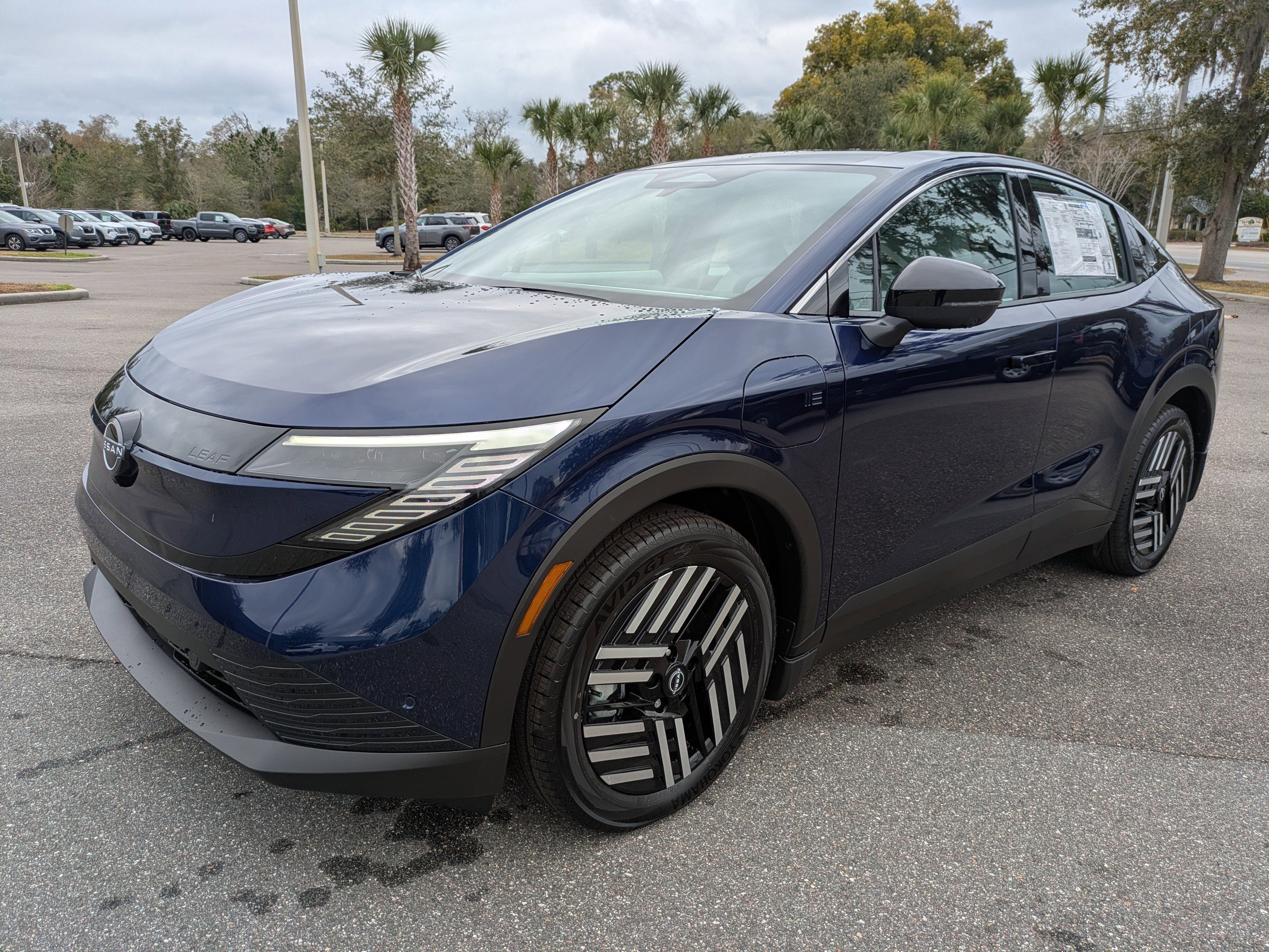 New 2026 Nissan Leaf SV+ image 8