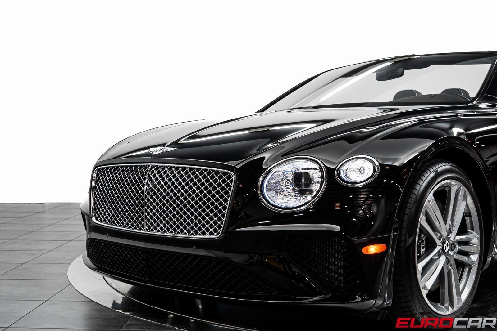 Used 2023 Bentley Continental GT Mulliner image 14