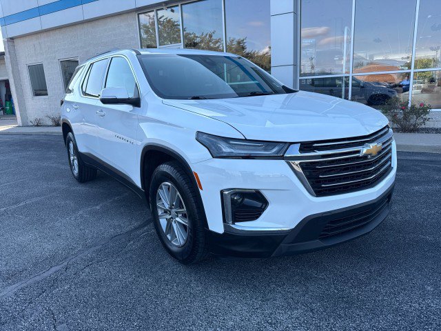 Used 2023 Chevrolet Traverse LT FWD image 1