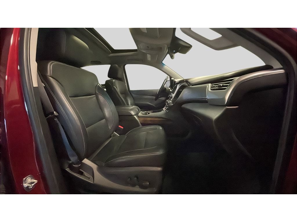 Used 2019 Chevrolet Suburban LT AWD/4WD image 19