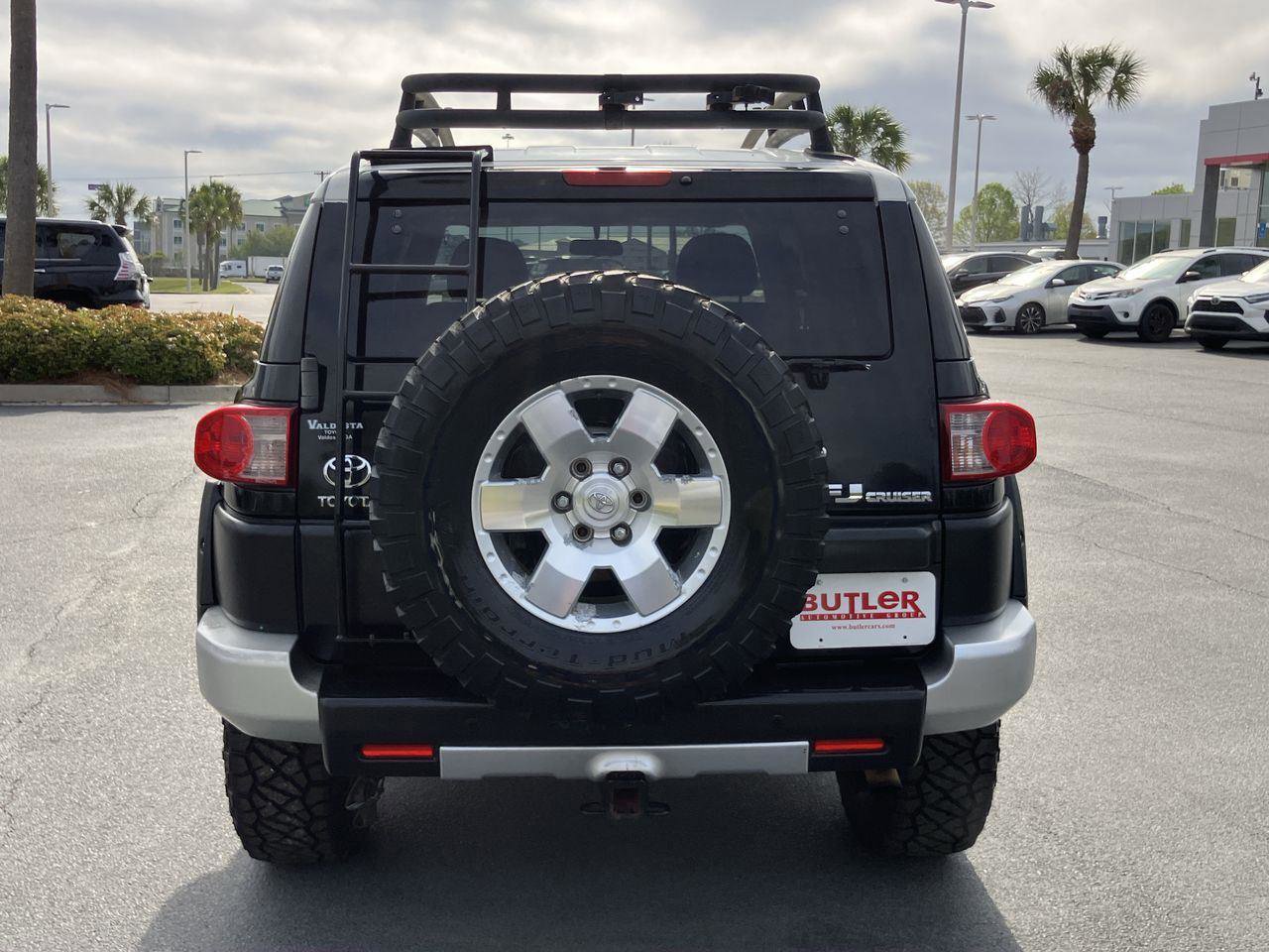 Used 2007 Toyota FJ Cruiser 2WD image 4