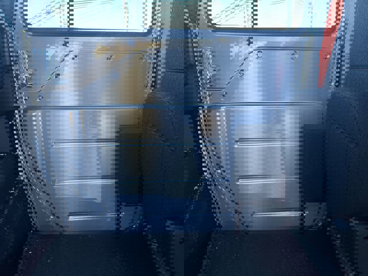 New 2025 Chevrolet Brightdrop 400 w/ Power Door Package image 12