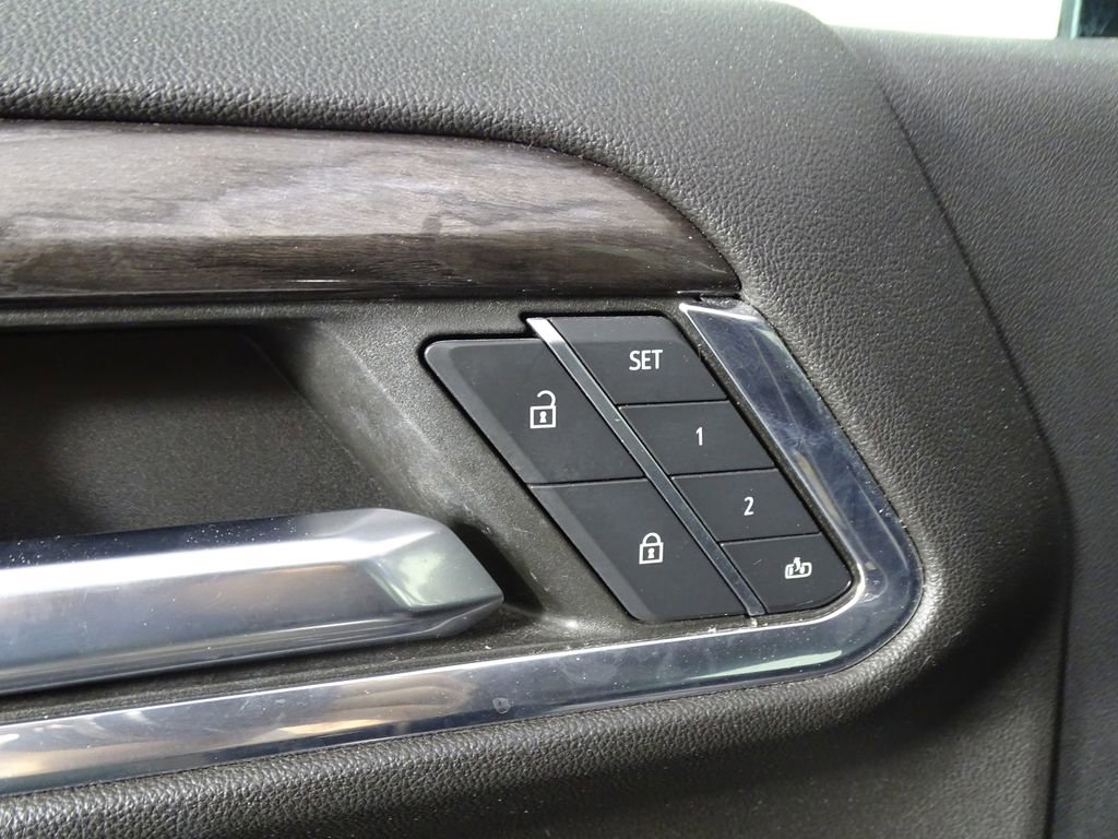 Used 2023 Chevrolet Silverado 1500 LTZ w/ Z71 Off-Road Package image 19