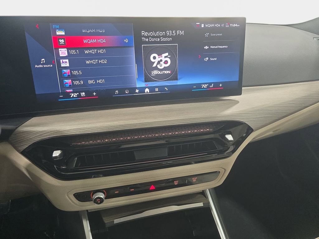 Certified 2025 BMW M340i xDrive w/ Premium Package image 18
