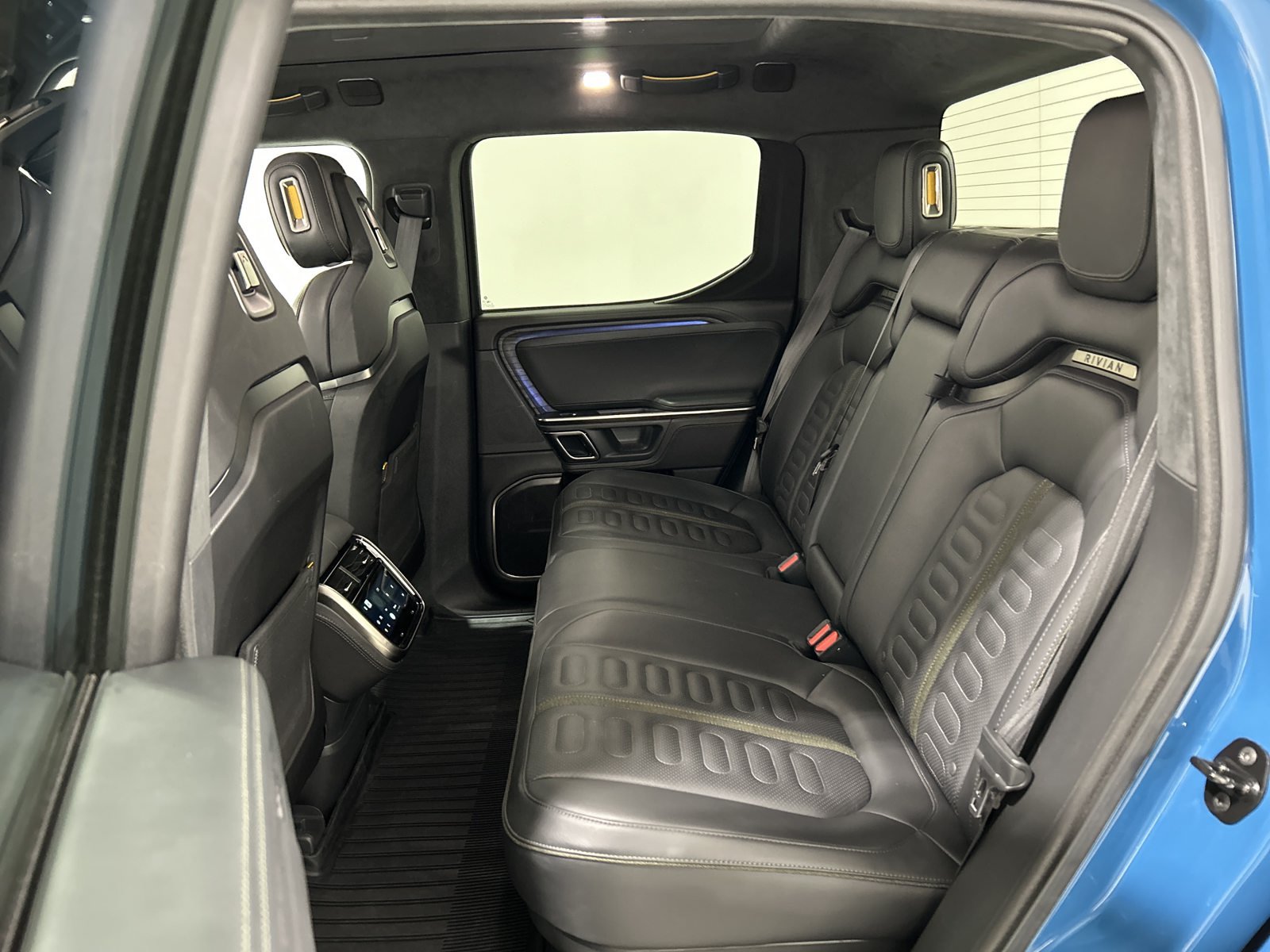 Used 2023 Rivian R1T Launch Edition AWD/4WD image 21
