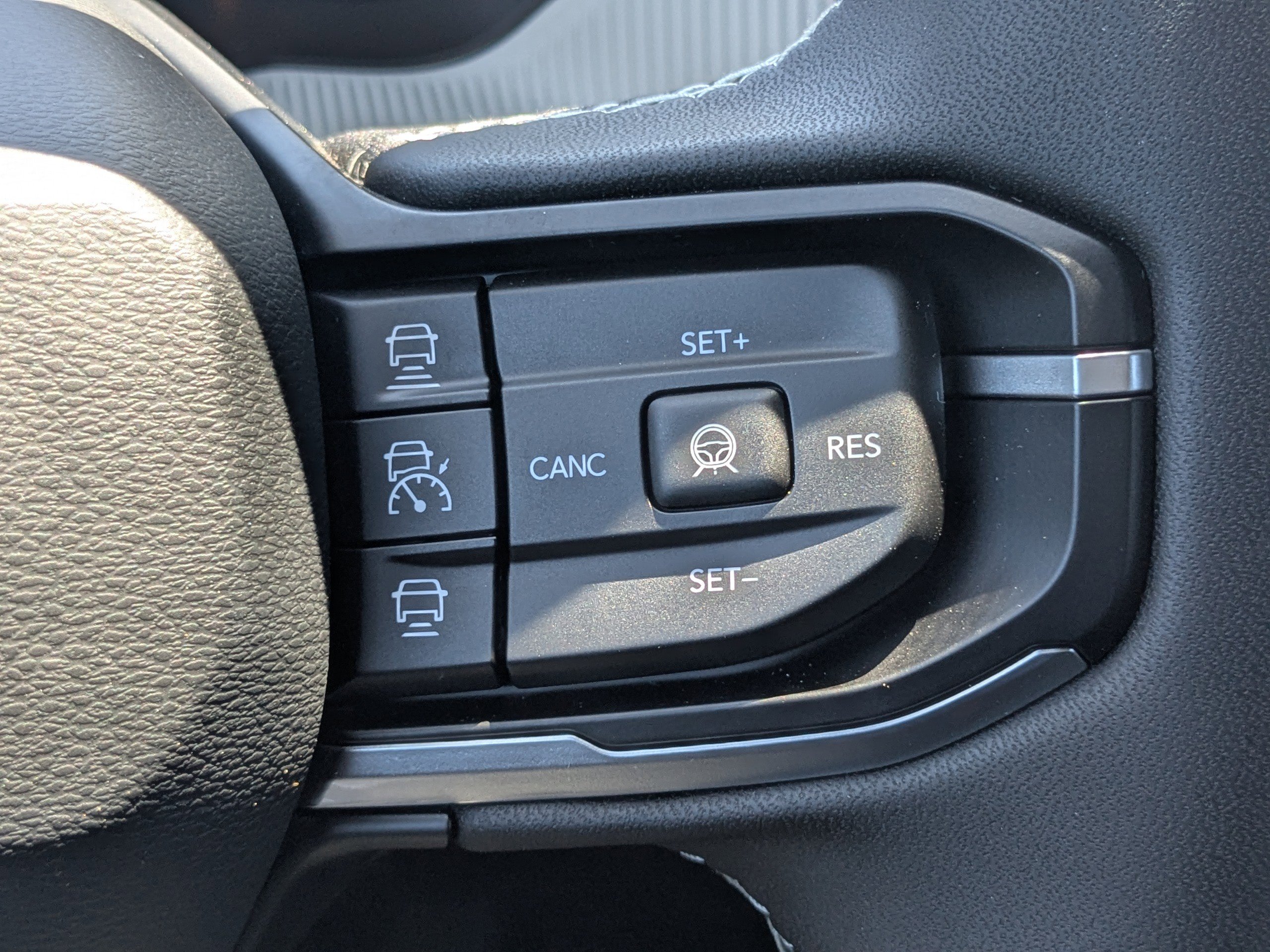 New 2026 Jeep Cherokee Laredo image 24