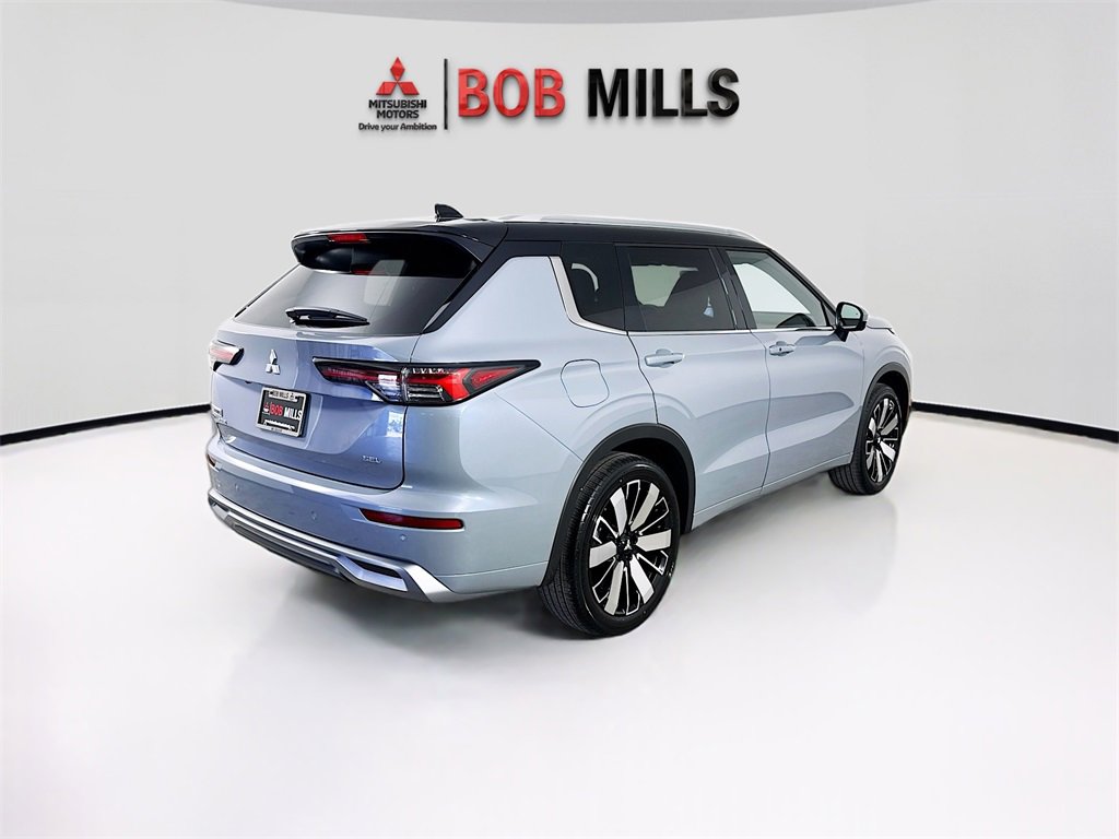 New 2025 Mitsubishi Outlander SEL image 7