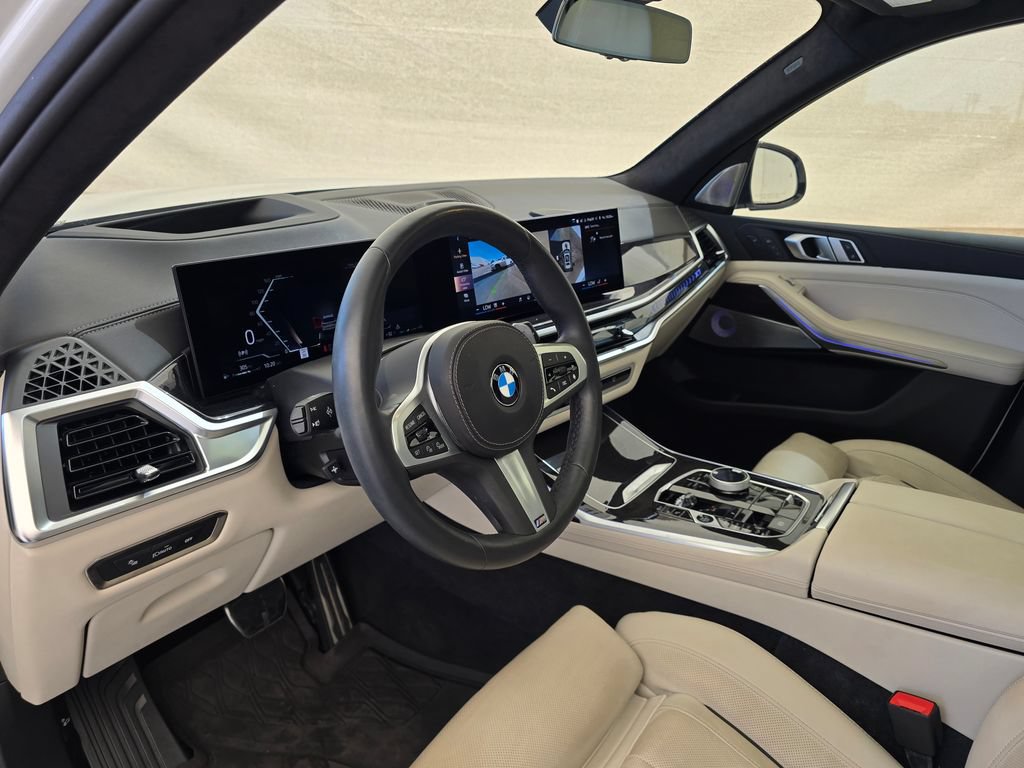 Used 2025 BMW X7 xDrive40i w/ Executive Package AWD/4WD image 13