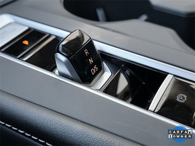 Used 2024 Volkswagen Atlas SE image 23