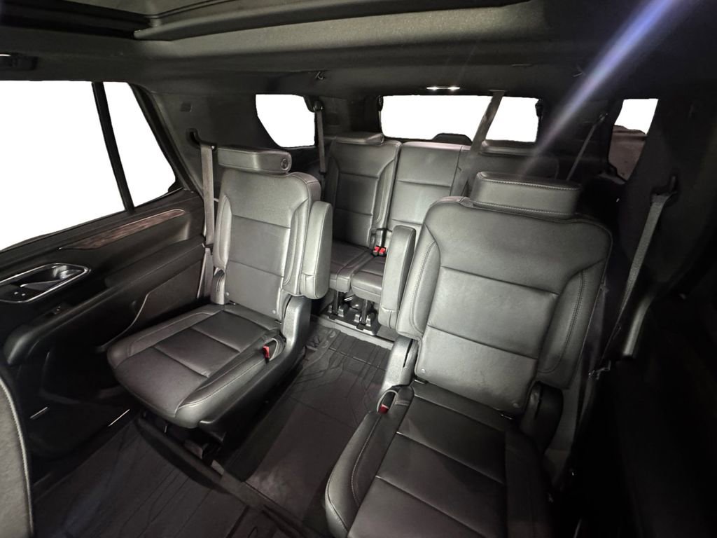 Used 2023 Chevrolet Tahoe Z71 w/ Luxury Package image 15