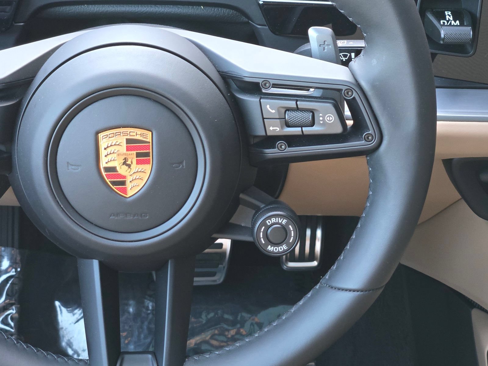 Certified 2026 Porsche Cayenne GTS AWD/4WD image 17