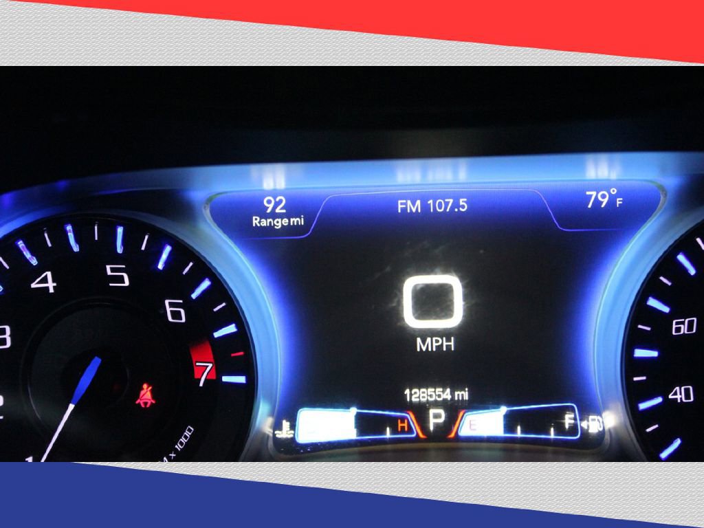 Used 2016 Chrysler 300 S image 9