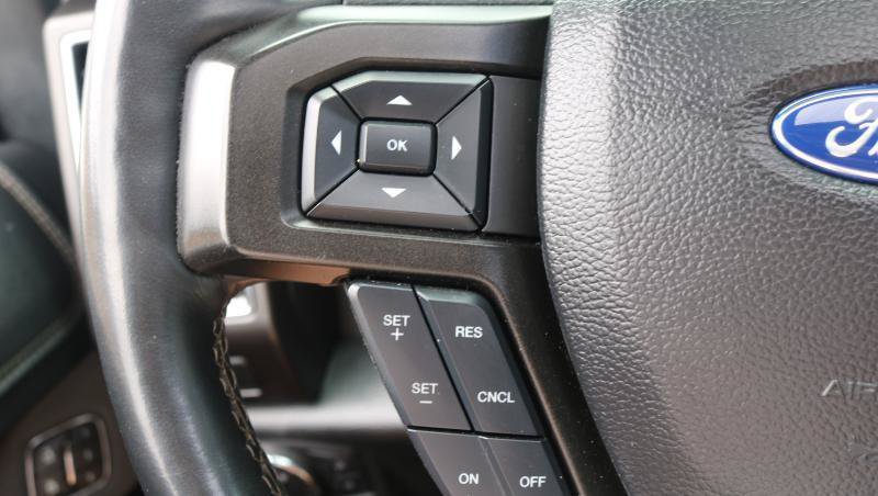 Used 2020 Ford Expedition Limited RWD image 9