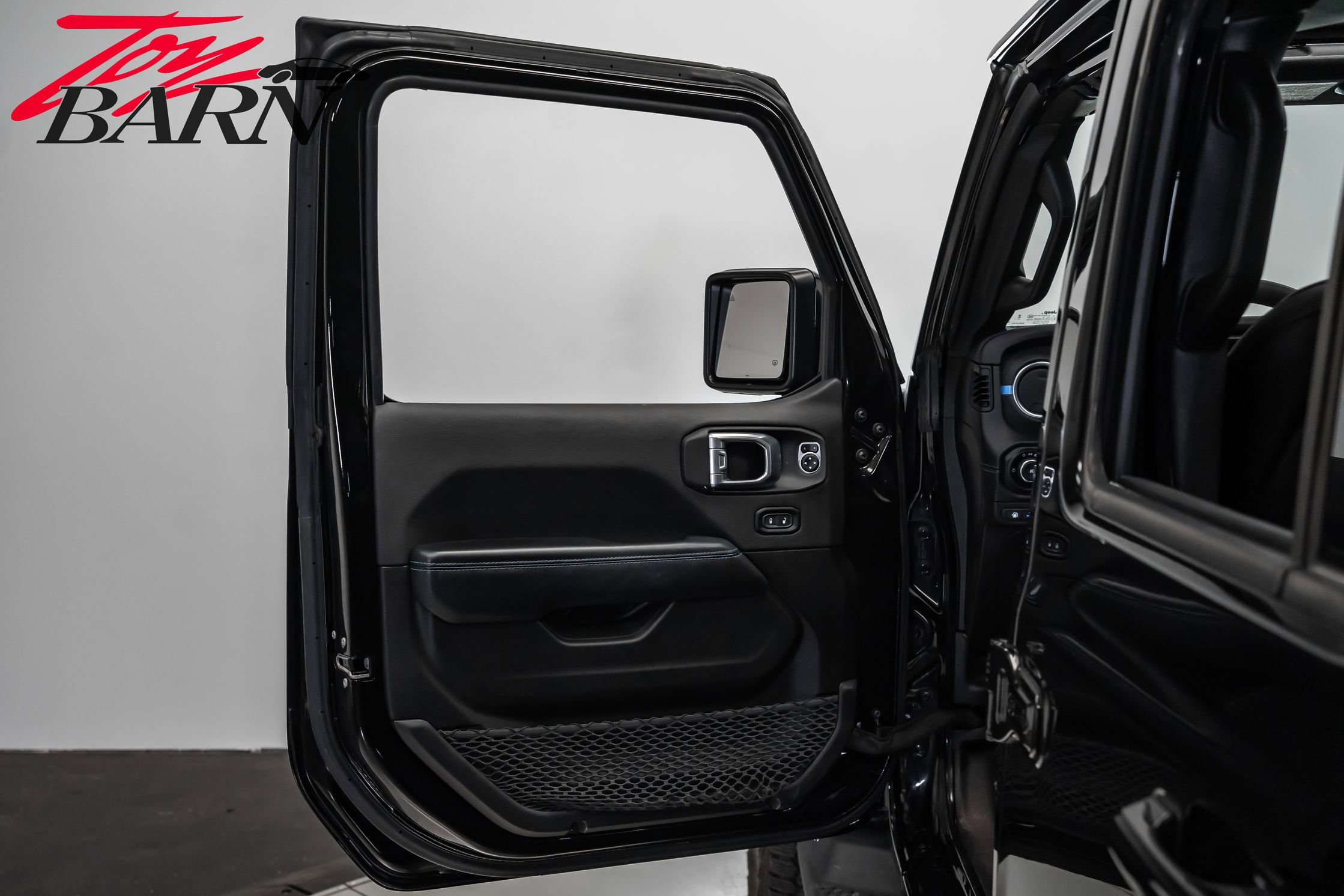 Used 2024 Jeep Wrangler High Altitude image 19